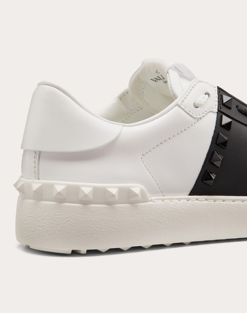 ROCKSTUD UNTITLED SNEAKER IN CALFSKIN LEATHER WITH TONAL STUDS - Image 3